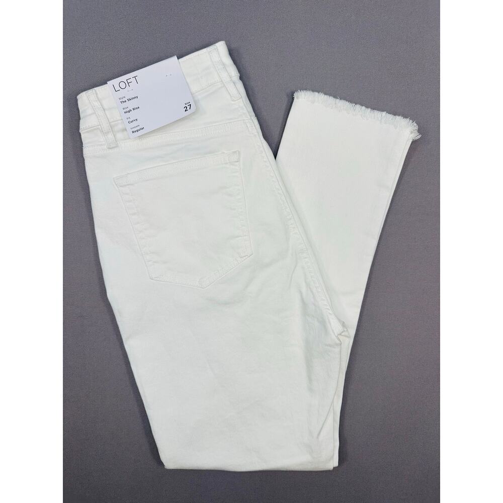 Loft NWT The Skinny High Rise Curvy White Denim Jeans with Frayed Hem Size 27
